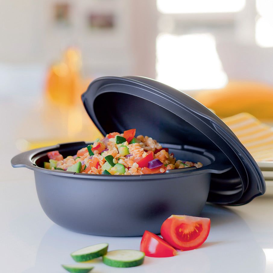 Baking Tupperware Ultrapro 1.6-qt./1.5 L Round Pan With Cover | BVMEU-9781