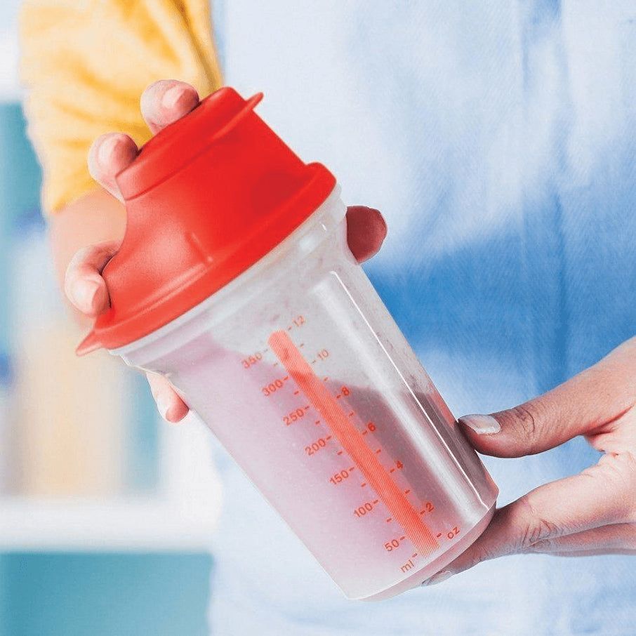 Mixing Bowls and Measuring Tupperware All-in-one Shaker Red | AOFYW-1430