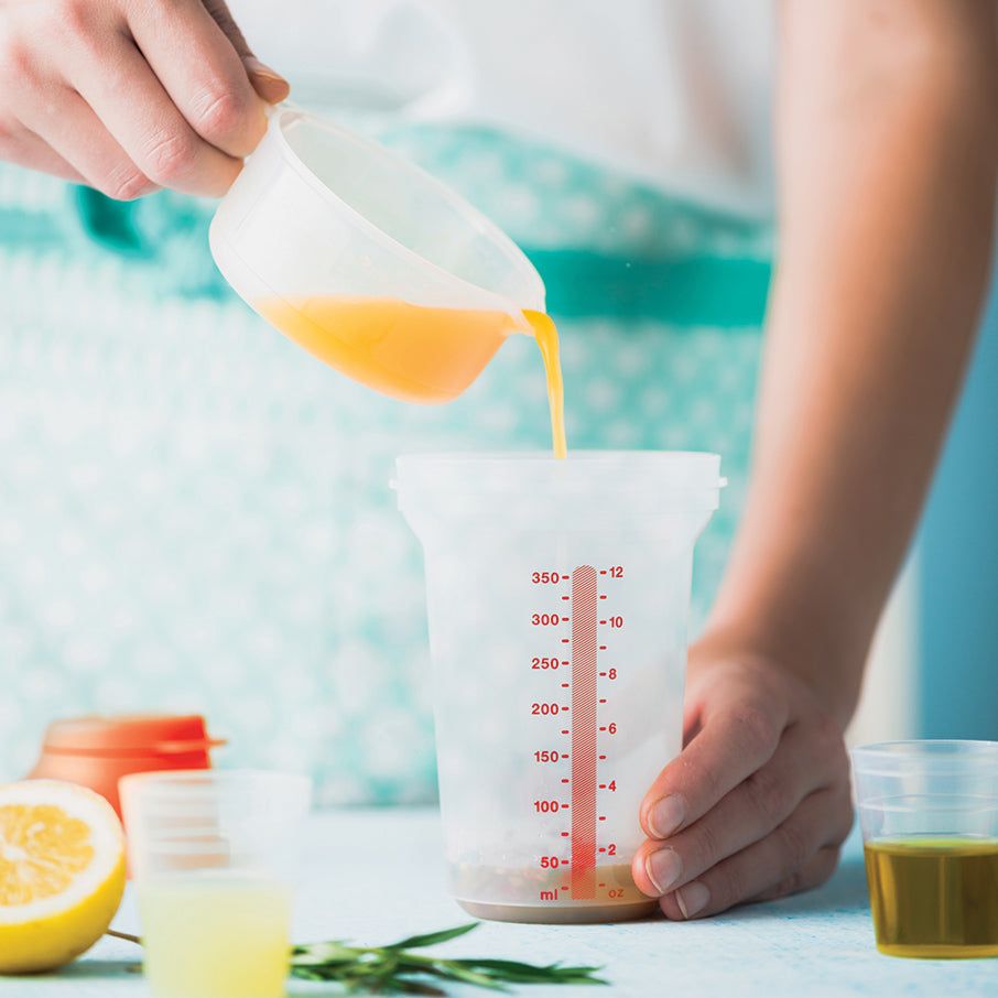 Mixing Bowls and Measuring Tupperware All-in-one Shaker Red | AOFYW-1430